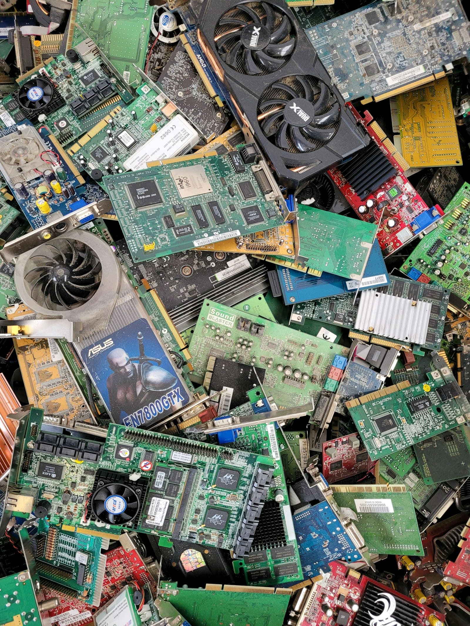 StarHub’s RENEW scheme recycled 780 tonnes of e waste before handing off to a national programme